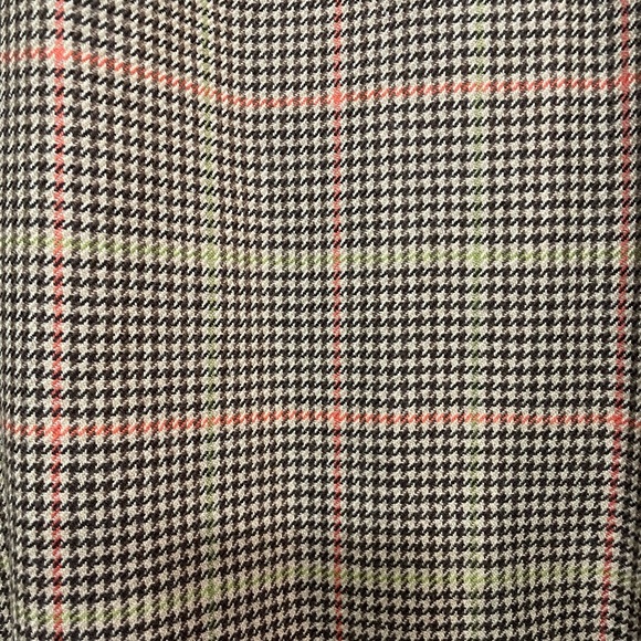 Skirt - Picture 2 of 3